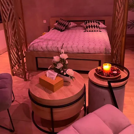 Grande Cosy Avec Piscine, Sauna & Jacuzzi Villa