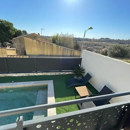 Grande Cosy Avec Piscine, Sauna & Jacuzzi Villa
